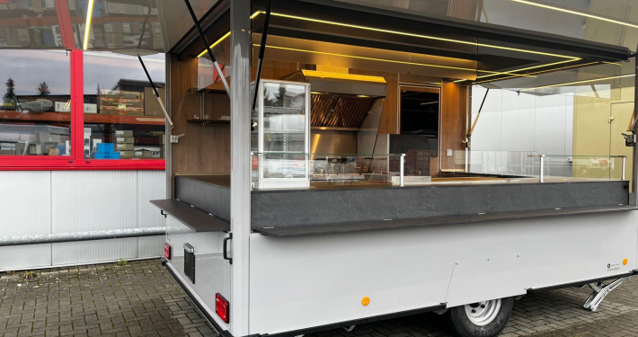 112217-verkaufsfahrzeug-imbiss-galerie-2