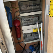 412707-verkaufsmobil-fleisch-und-wurst-14