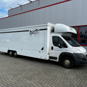 412707-verkaufsmobil-fleisch-und-wurst-17