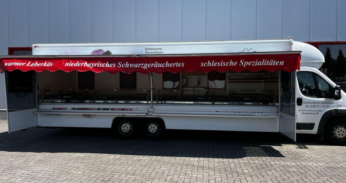 412707-verkaufsmobil-fleisch-und-wurst-2