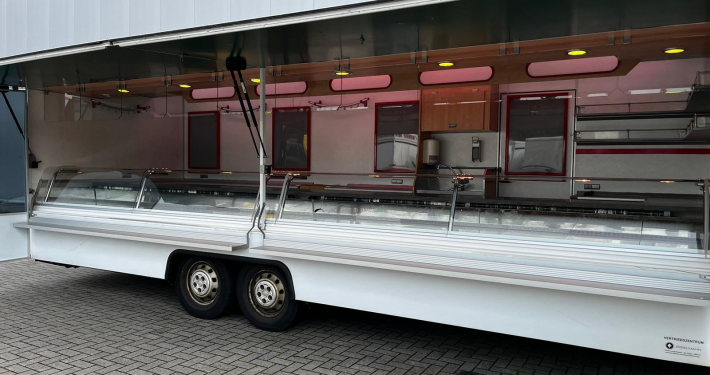 412707-verkaufsmobil-fleisch-und-wurst-24