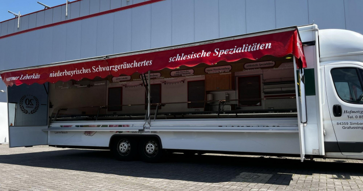 412707-verkaufsmobil-fleisch-und-wurst-3