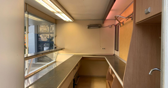 412806-verkaufsanhaenger-mopro-fleisch-feinkost-galerie-6