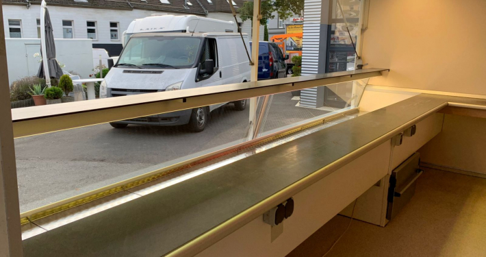 412806-verkaufsanhaenger-mopro-fleisch-feinkost-galerie-9