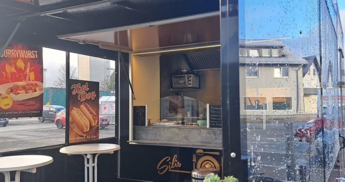 511850-verkaufsanhaenger-imbiss-galerie-10