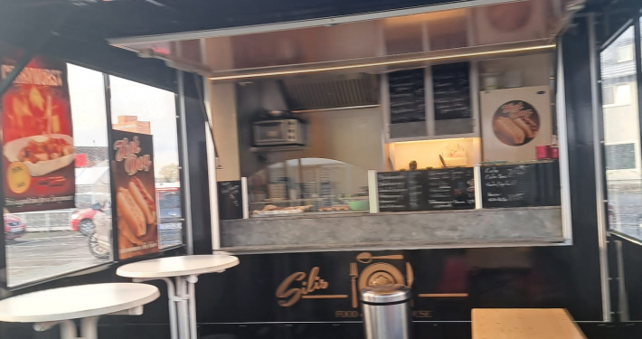 511850-verkaufsanhaenger-imbiss-galerie-11