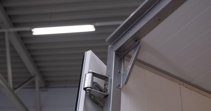 sofort-verfuegbar-kuehlanhaenger-ft2-galerie-4