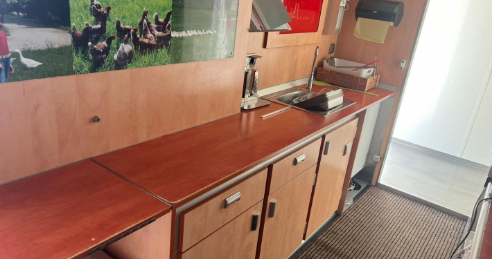 verkaufsmobil-fleisch-und-wurstwaren-galerie-5